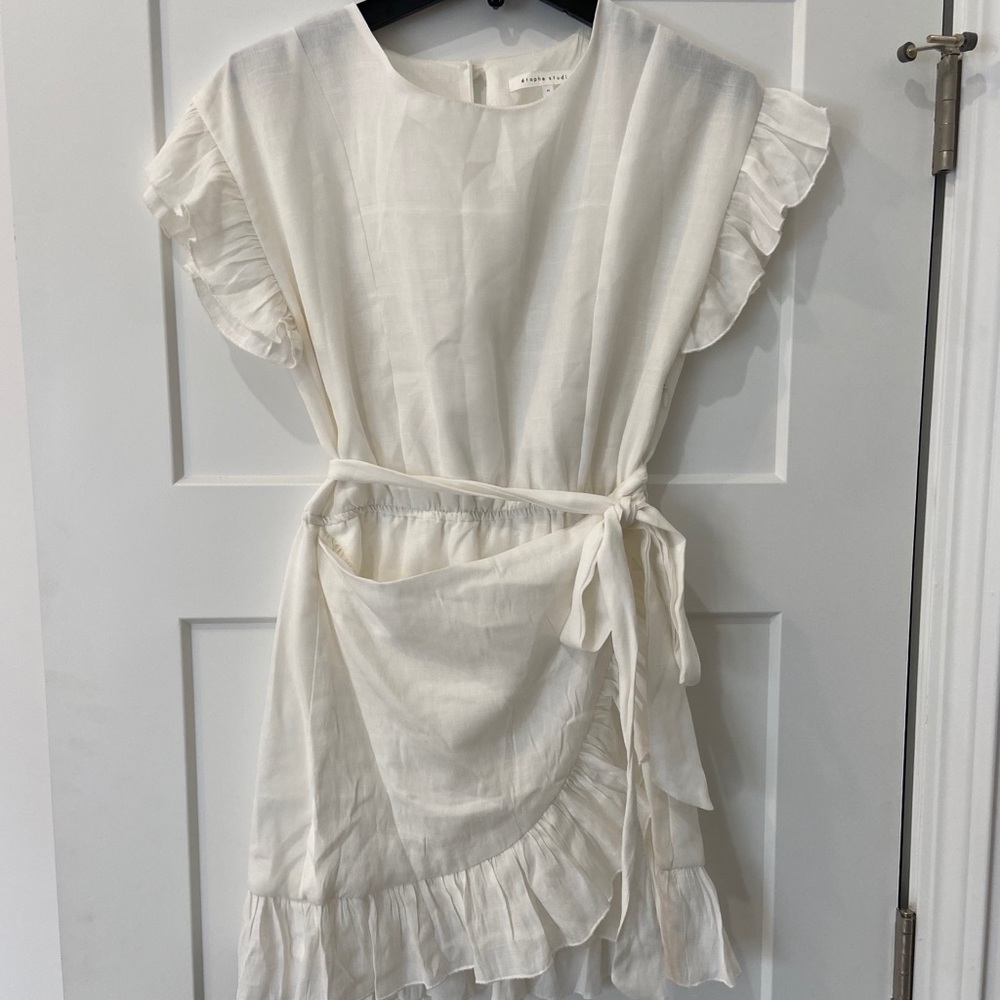 White ruffle wrap dress, size medium.